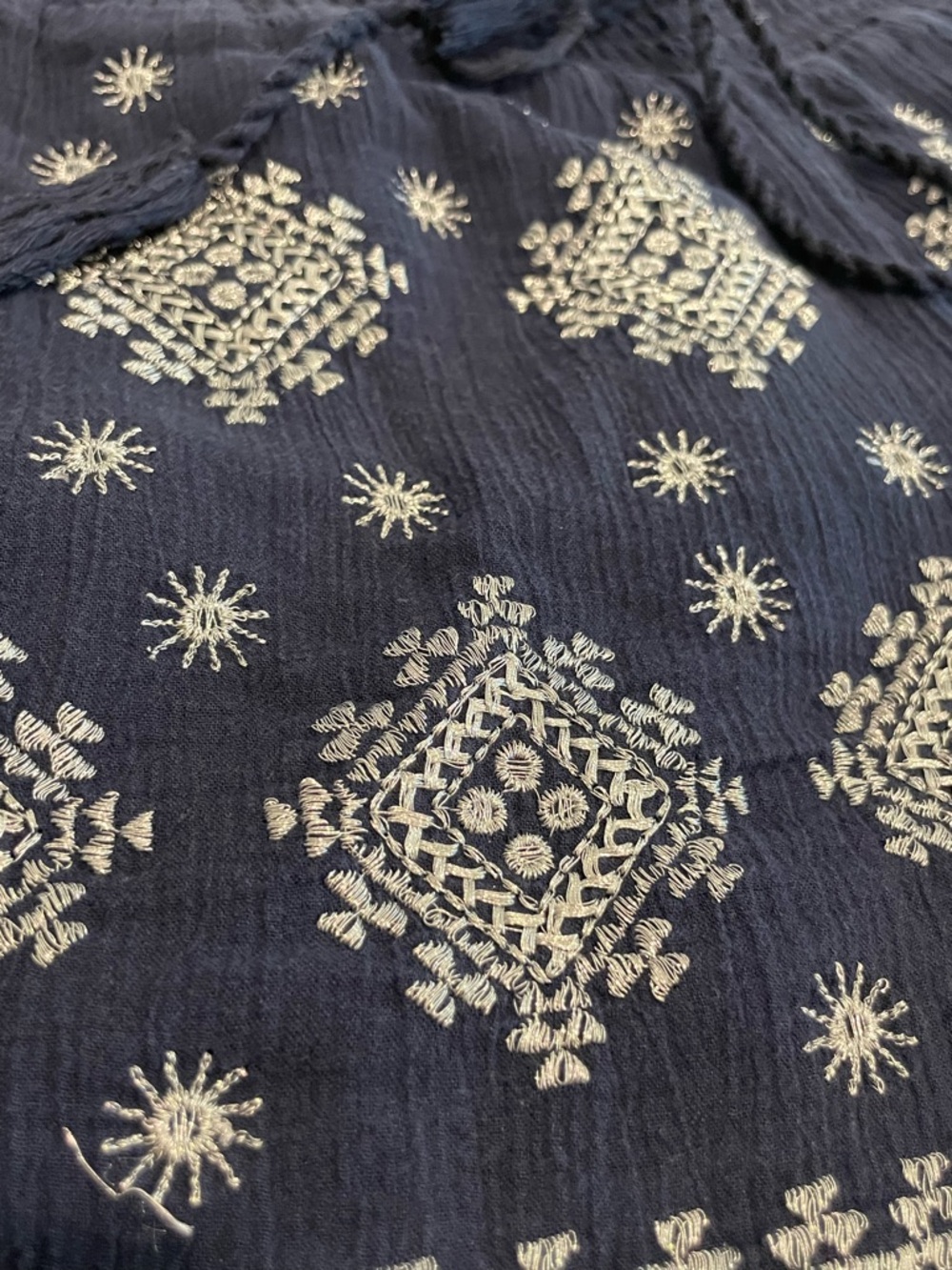 J. Crew Navy Blue Gauze Lined Shorts Embroidered Silver On Blue Size XXS. - Picture 6 of 10